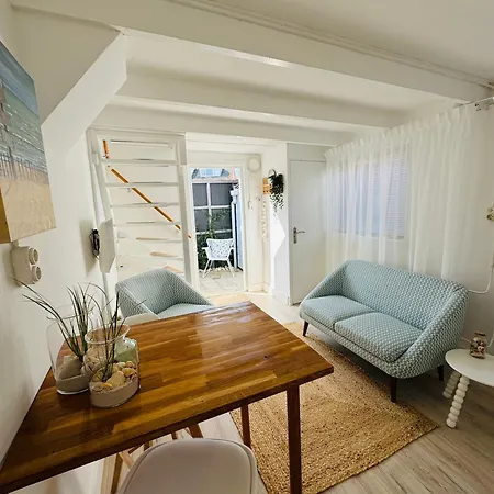 Apartment Zeeschelpje
